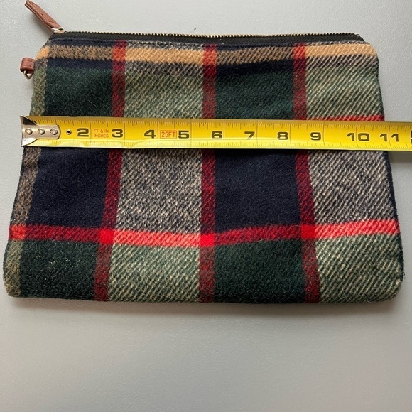 L.I.B. Versatile Green, Red, Navy, and Cream Plaid Pouch - Picture 6 of 6
